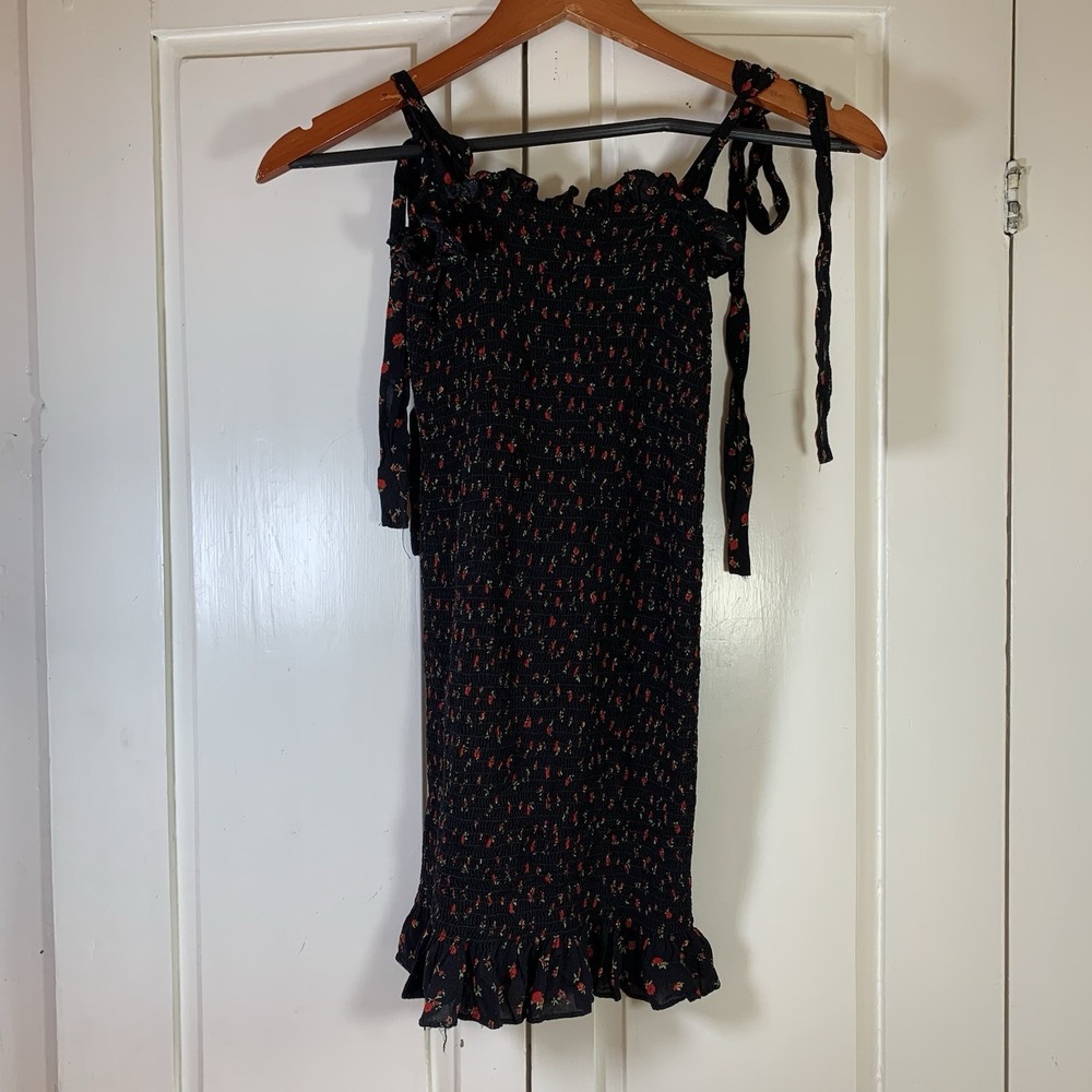 Free People Intimately Bella‎ Mini Slip Dress XS Body Con Smocked Cottage Floral